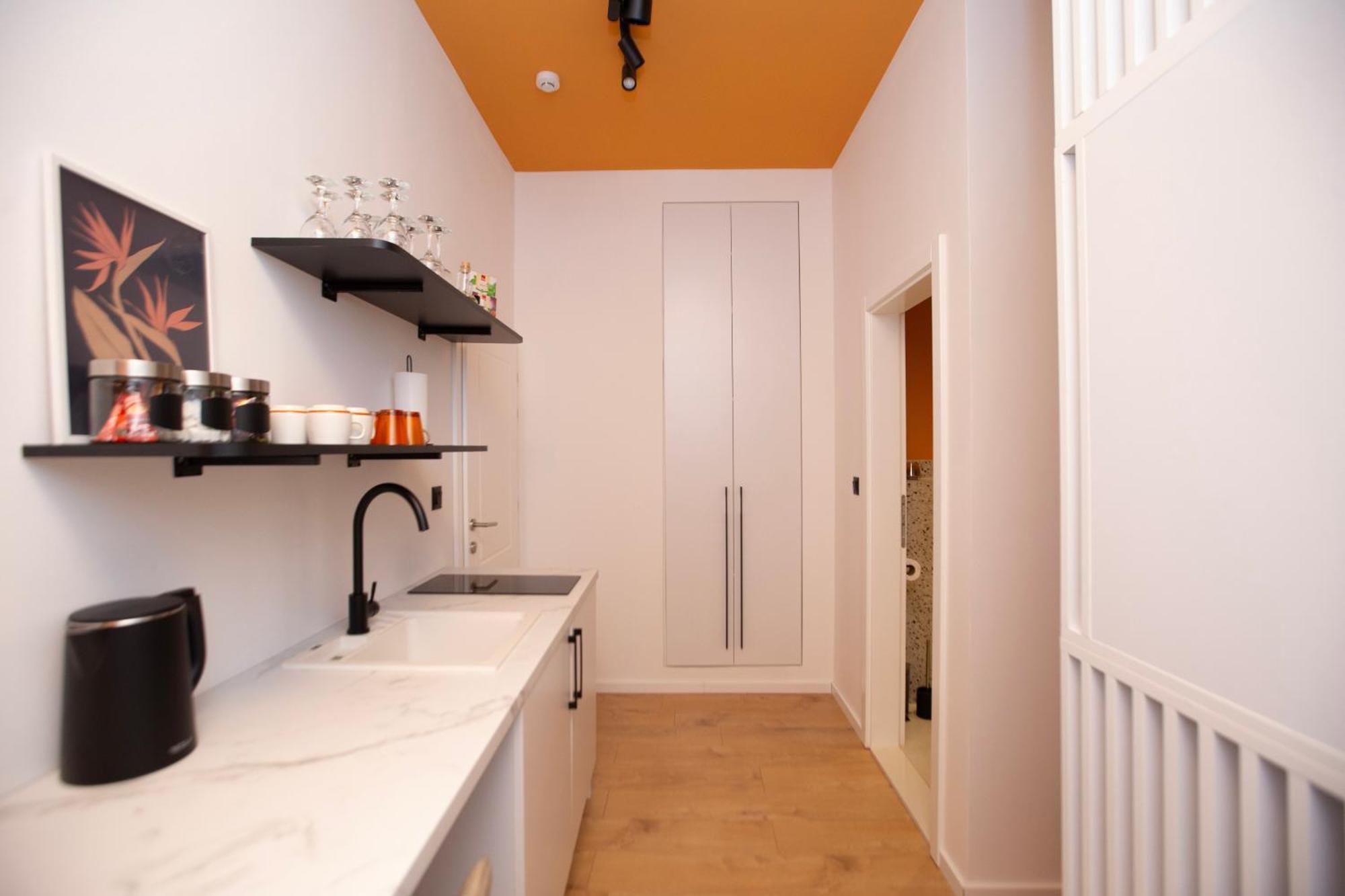 Regent Blue Apartments - Free Private Parking โมสตาร์ ภายนอก รูปภาพ