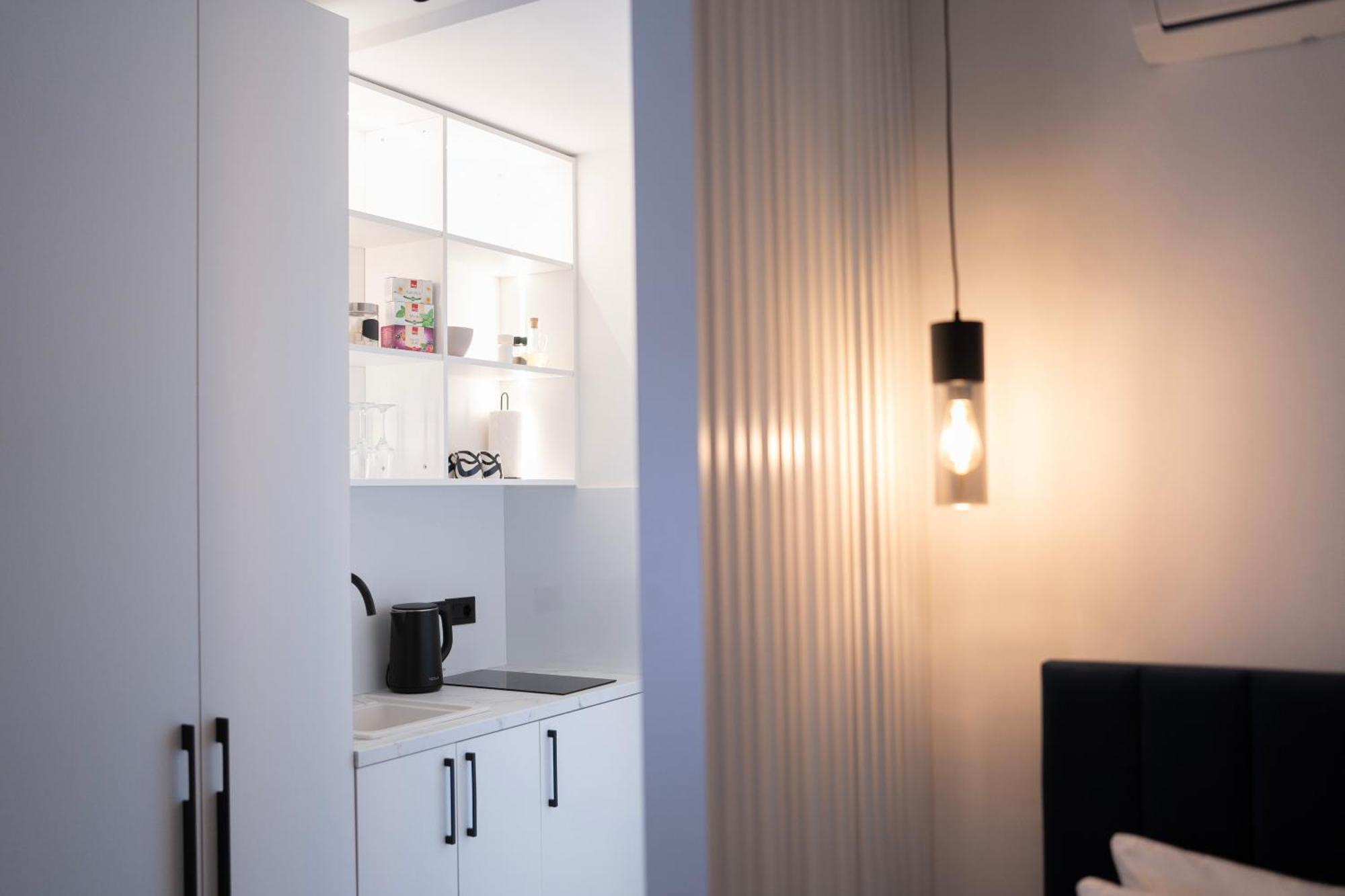 Regent Blue Apartments - Free Private Parking โมสตาร์ ภายนอก รูปภาพ