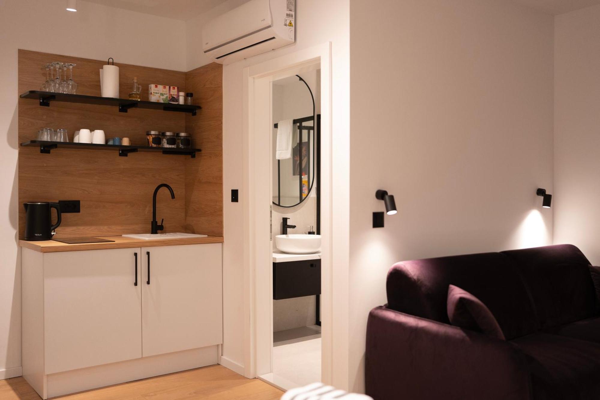 Regent Blue Apartments - Free Private Parking โมสตาร์ ภายนอก รูปภาพ