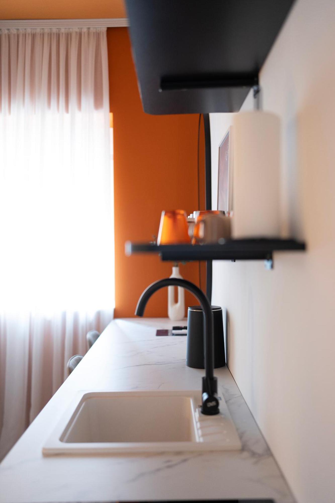 Regent Blue Apartments - Free Private Parking โมสตาร์ ภายนอก รูปภาพ