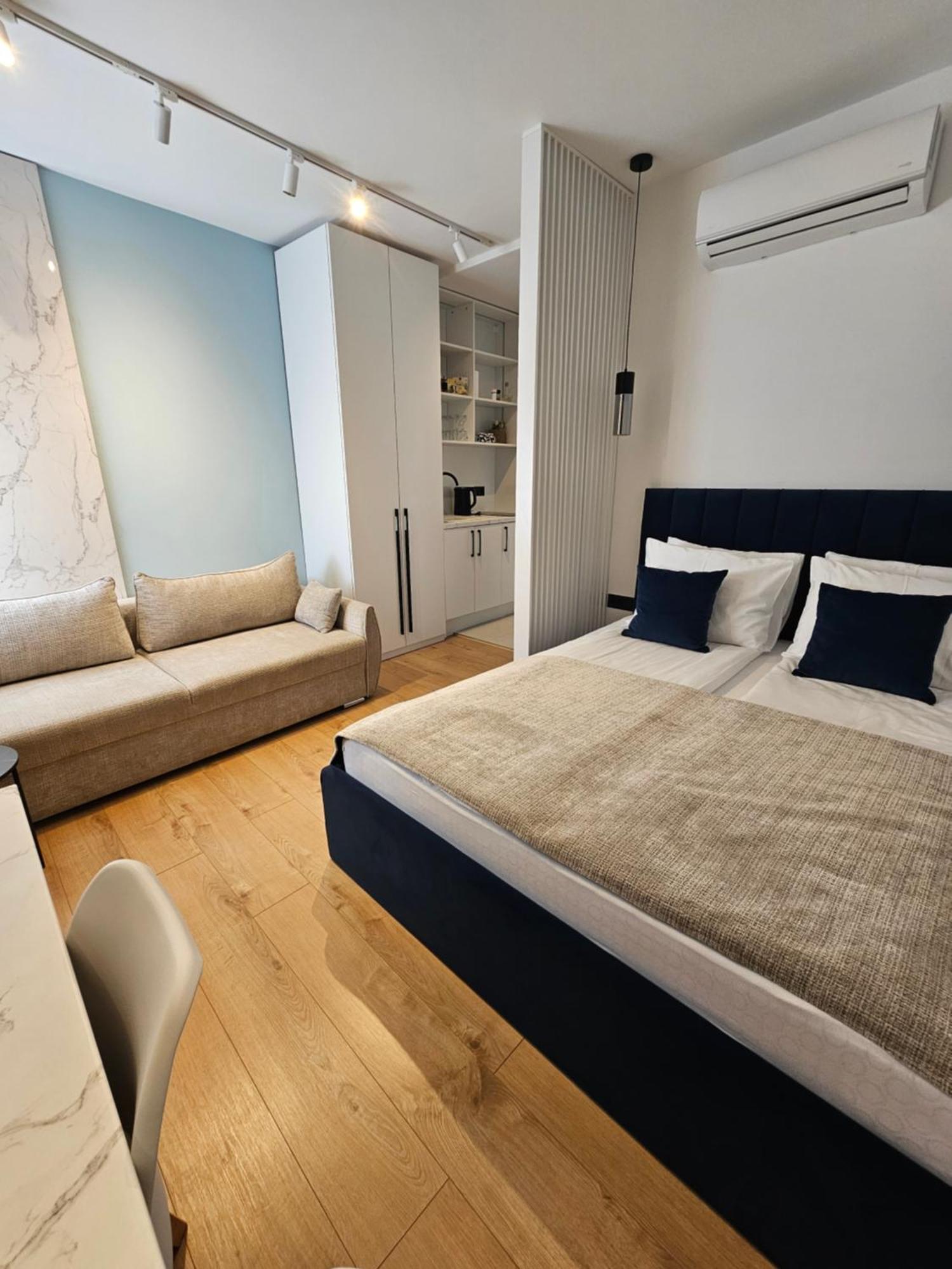 Regent Blue Apartments - Free Private Parking โมสตาร์ ภายนอก รูปภาพ