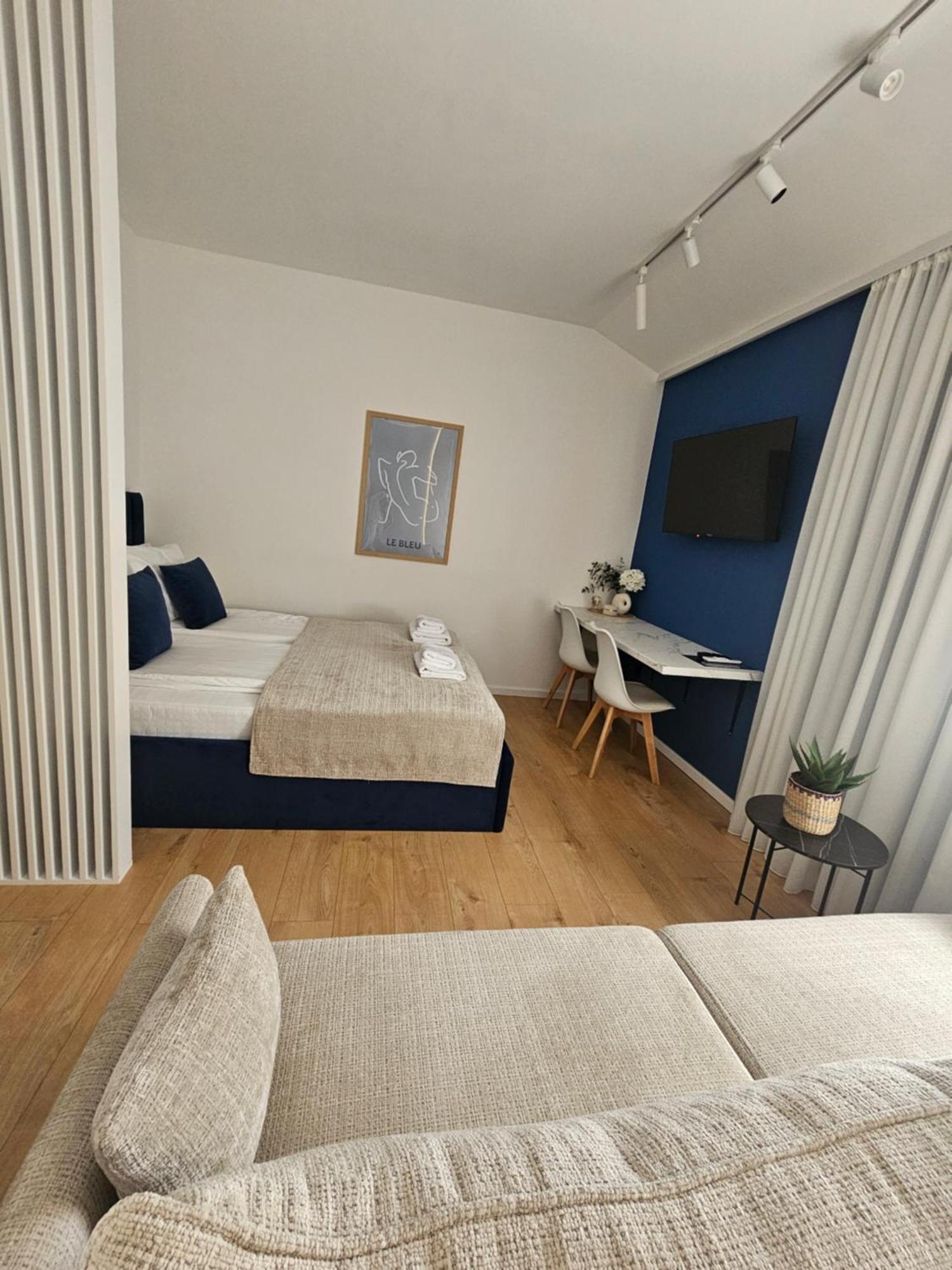 Regent Blue Apartments - Free Private Parking โมสตาร์ ภายนอก รูปภาพ